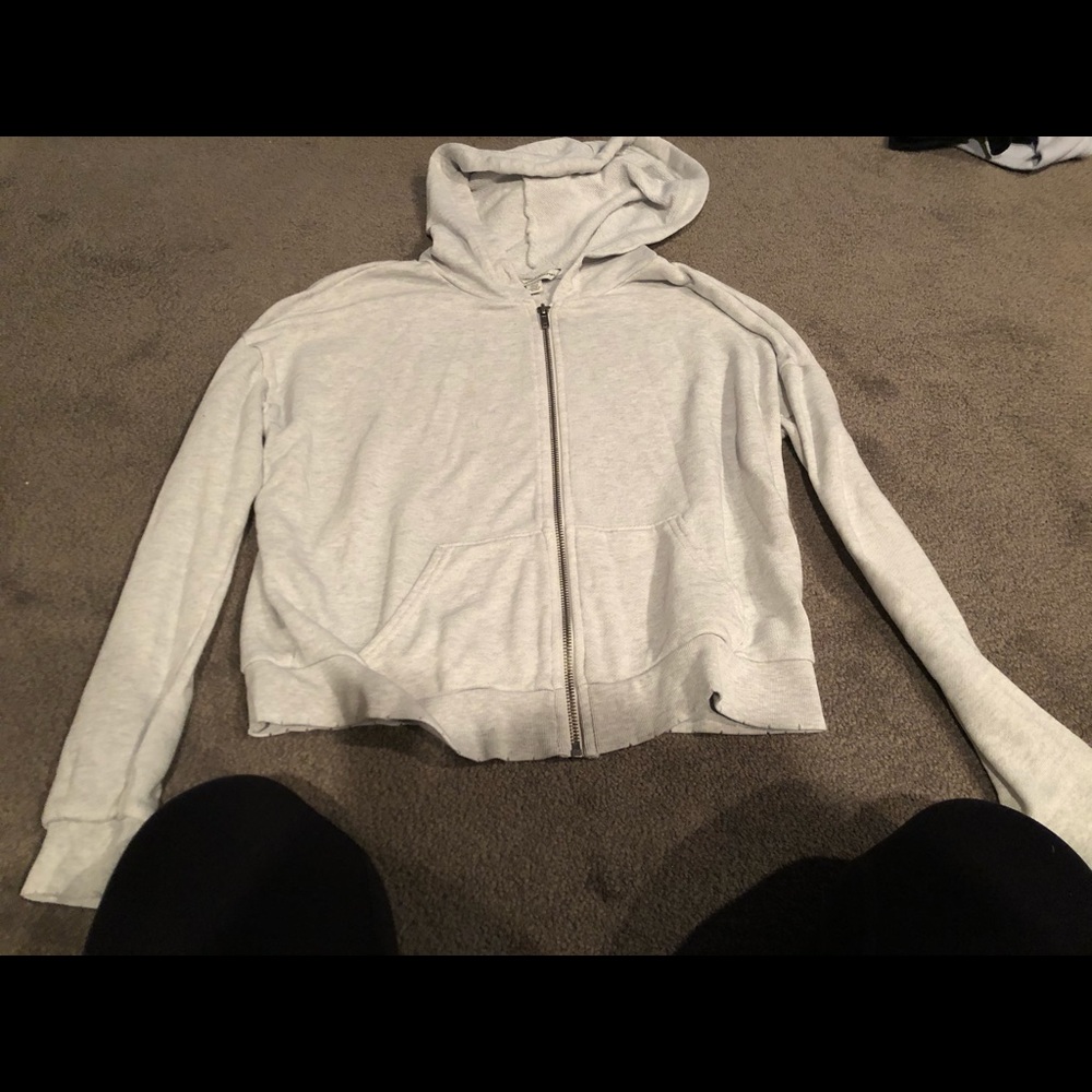 Women’s zip up